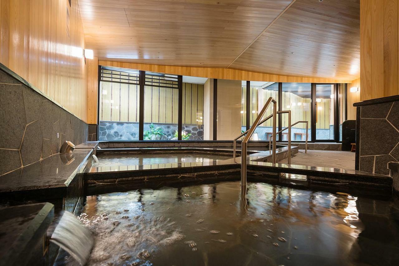 Pacific Beitou Hotel 5*