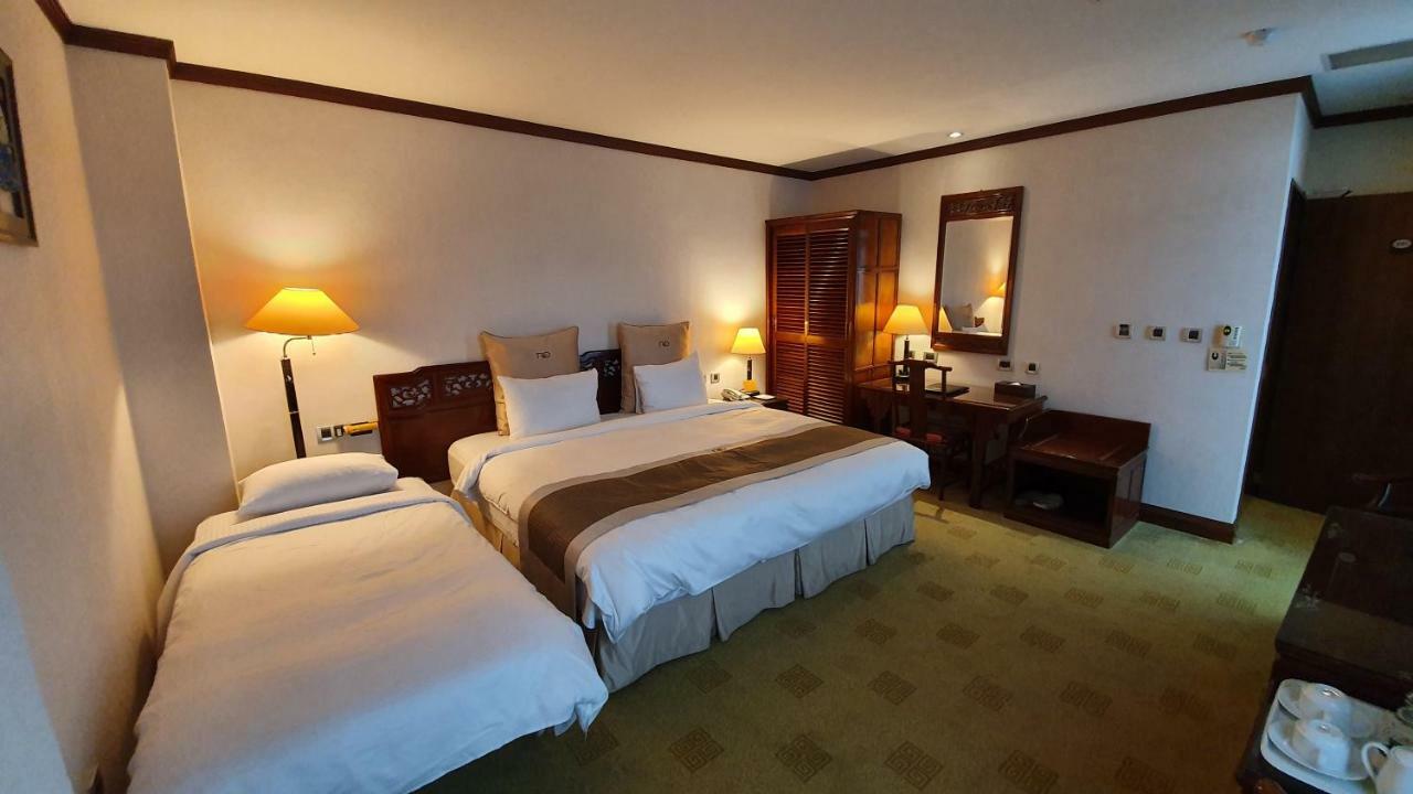 Rich Garden Hotel 3*