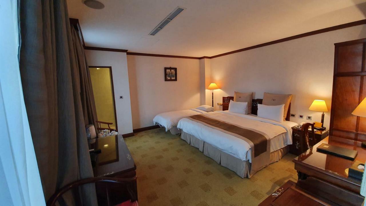 Hotel Rich Garden