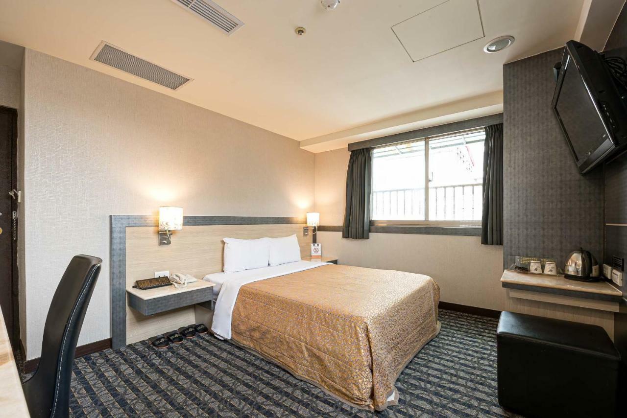 Carry Hotel Taipei