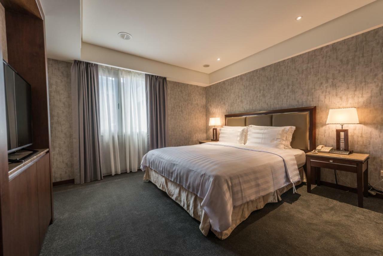 Royal Biz Hotel 3*