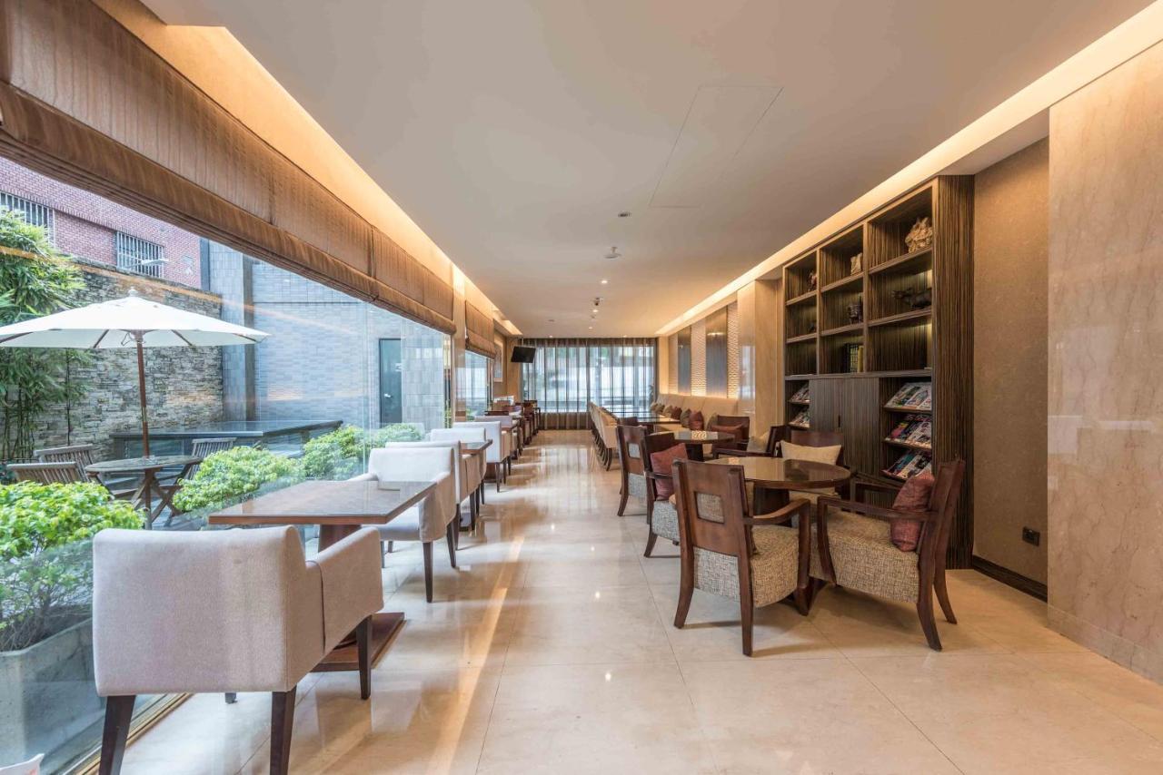 Hotel Royal Biz