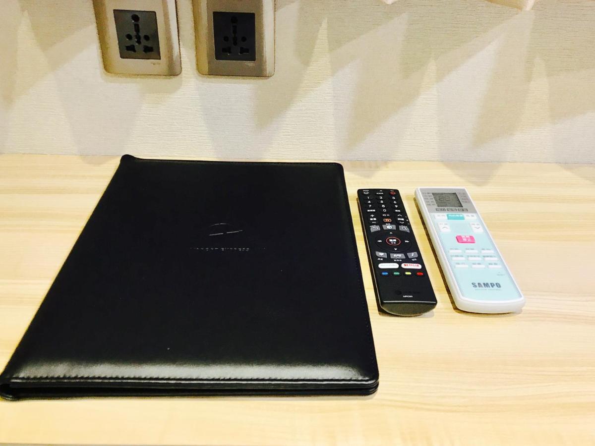 Airport Express Inn Taipei