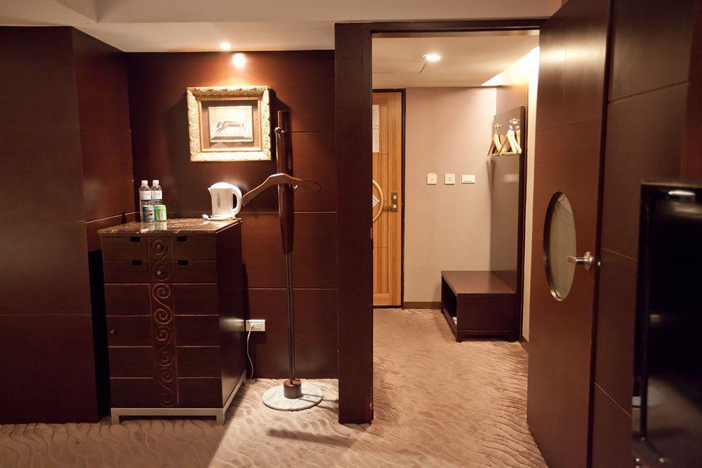 Lotty Hotel
