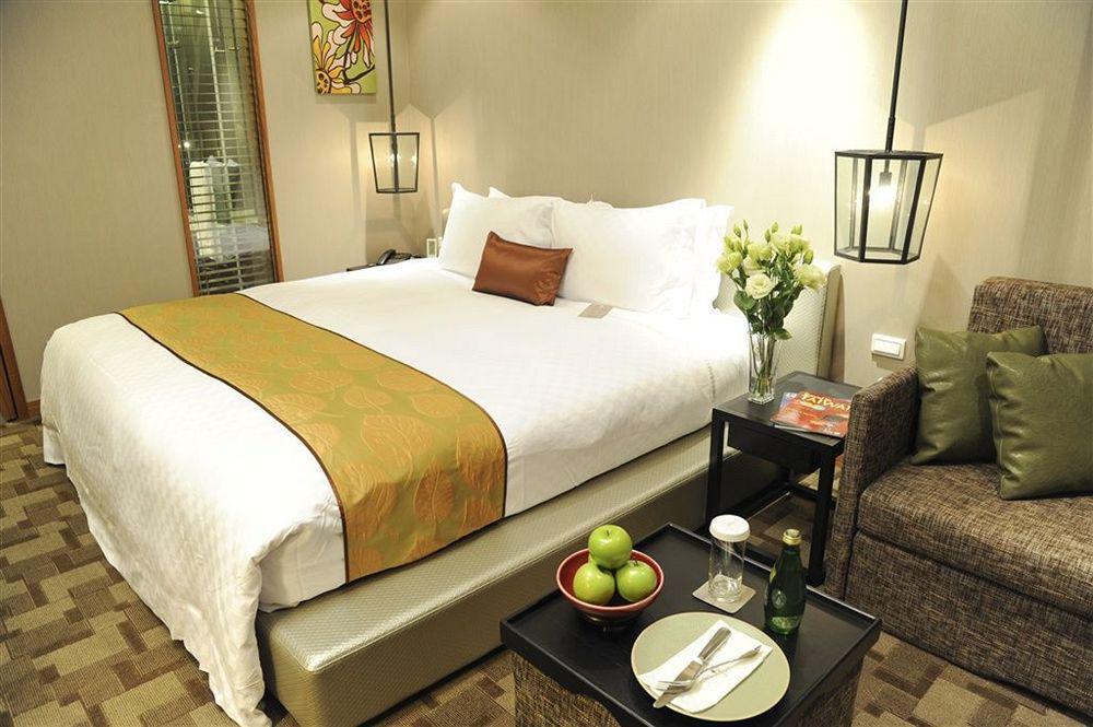 Pacific Business Hotel 4*