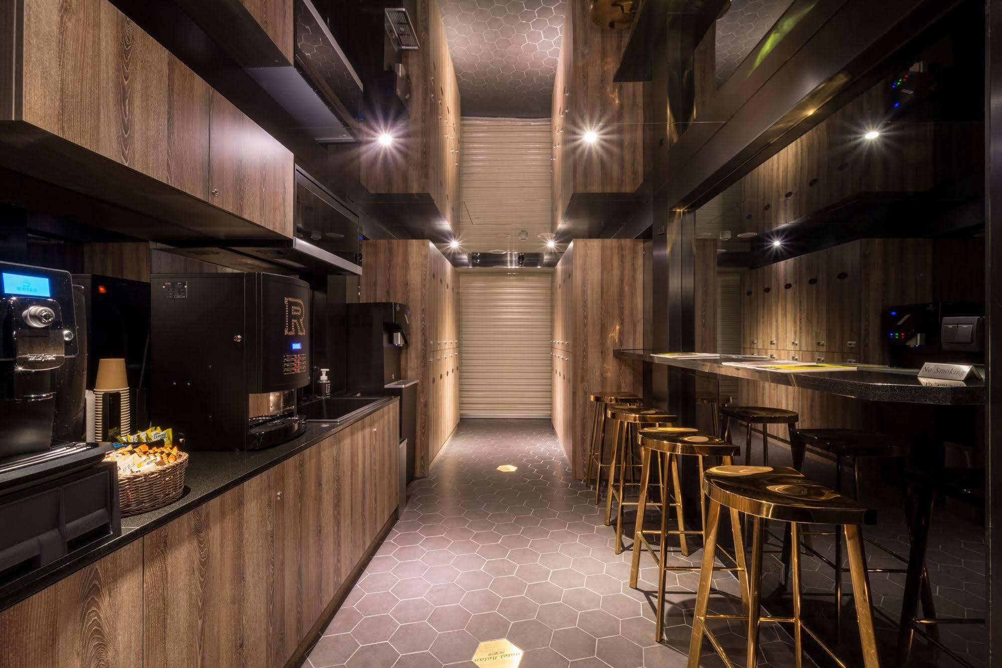 Hotel Relax 5 Taipei