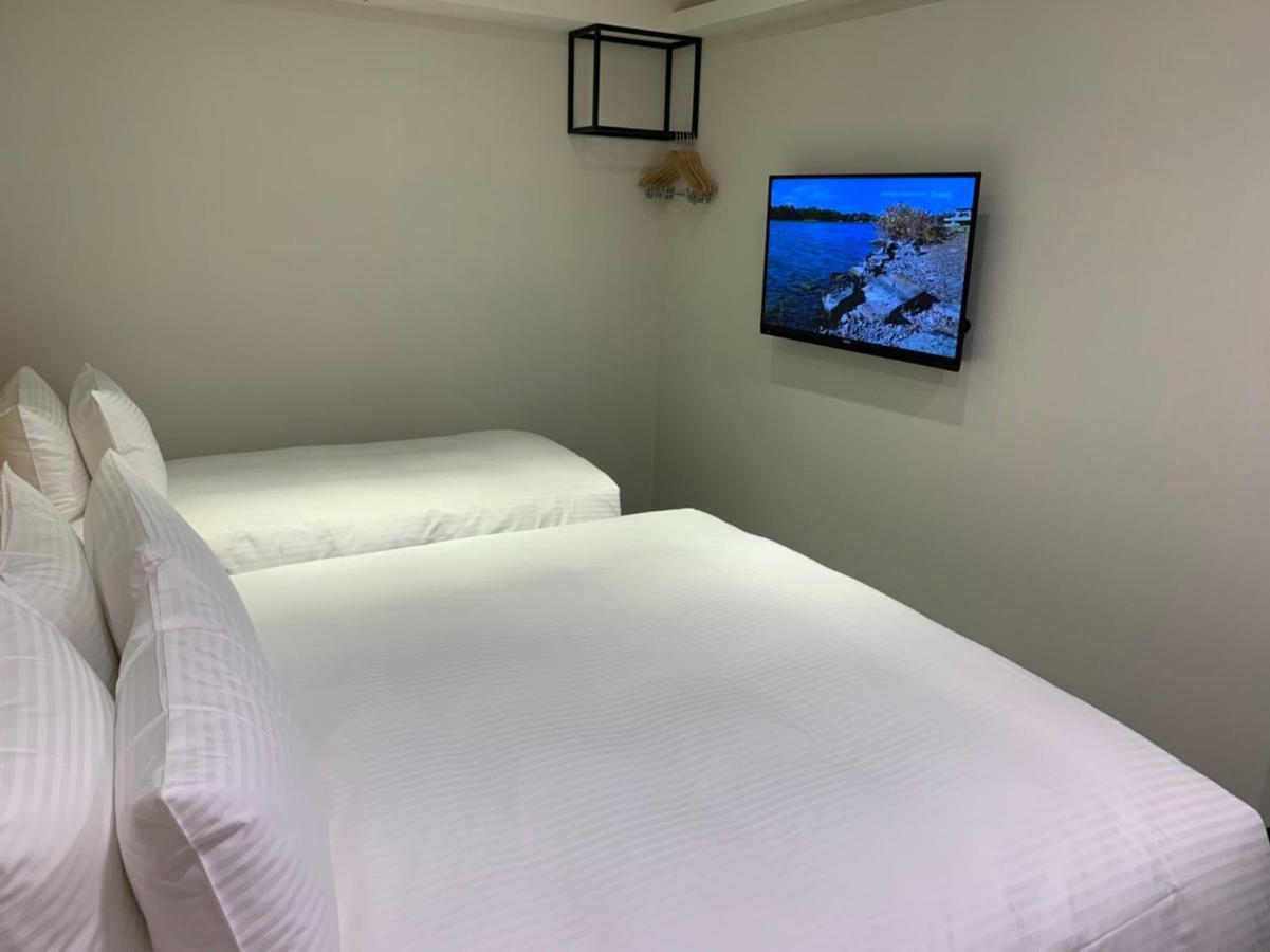 Airport Express Inn Taipei
