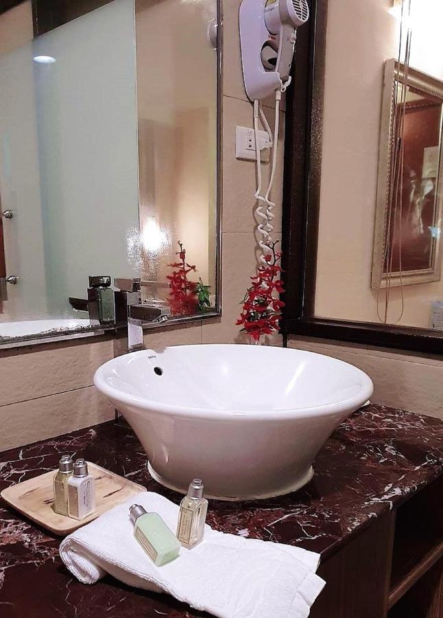 Chyuan Du Spring Hotel