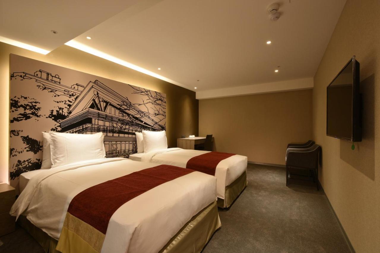 Hotel World Zhongxiao