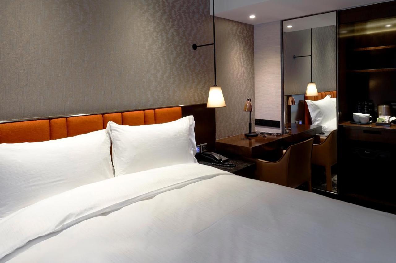 Hotel Tango Zhongshan 3*