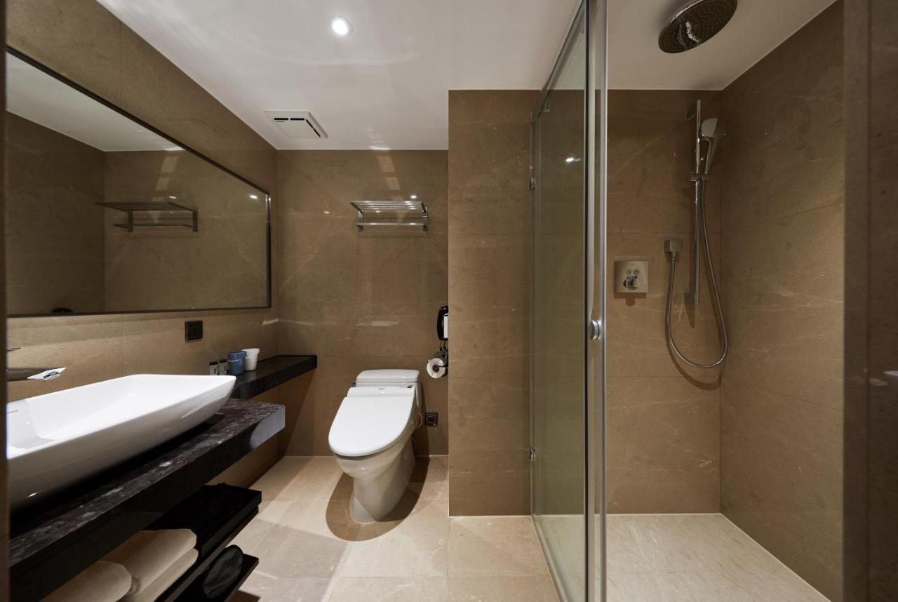 Hotel Tango Zhongshan 3*