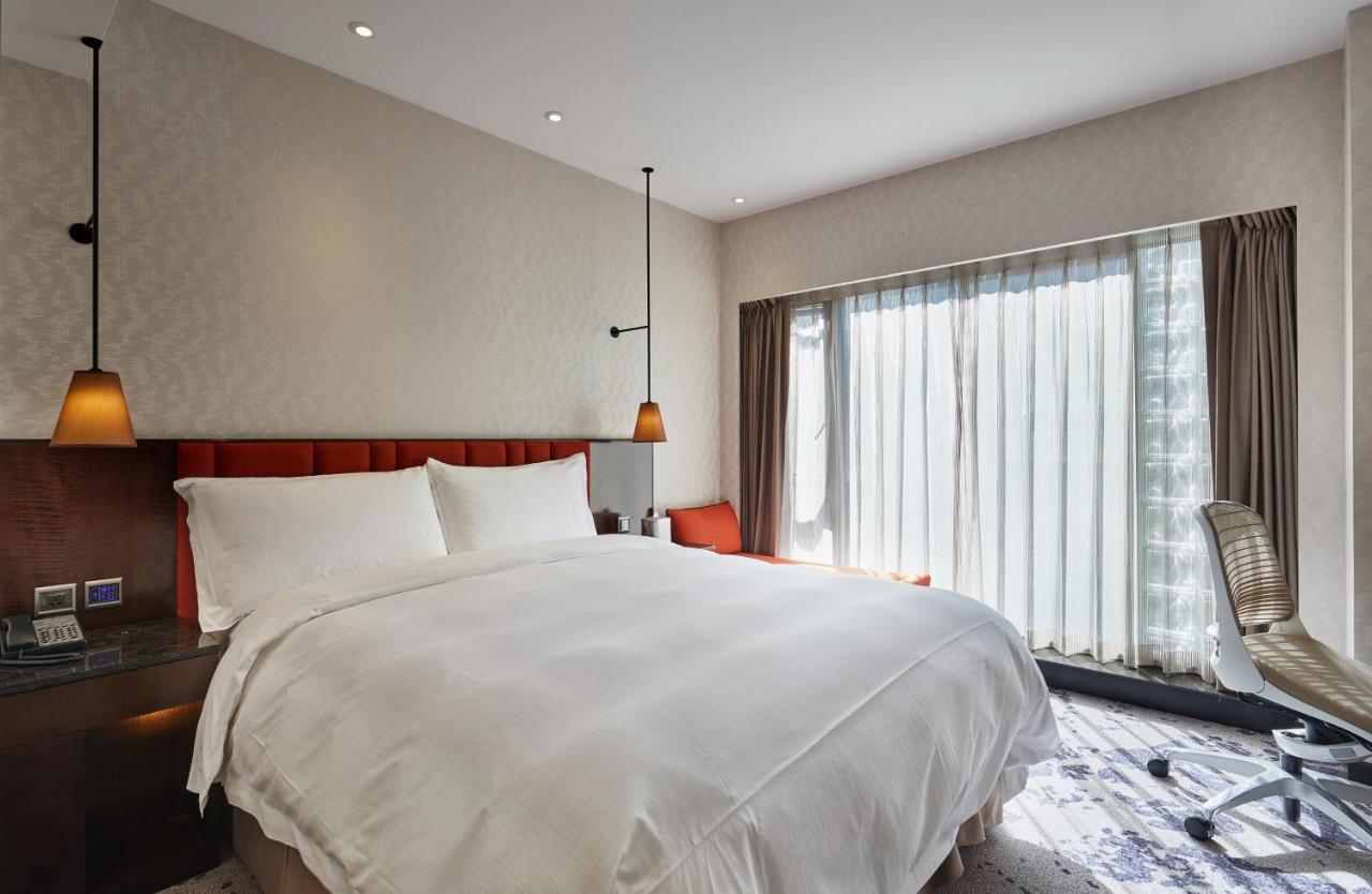 Tango Zhongshan Hotel 3*