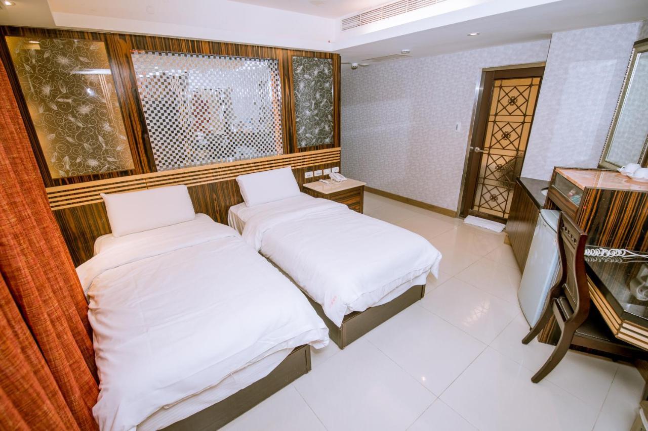 Hotel Guide Xinyi 3*
