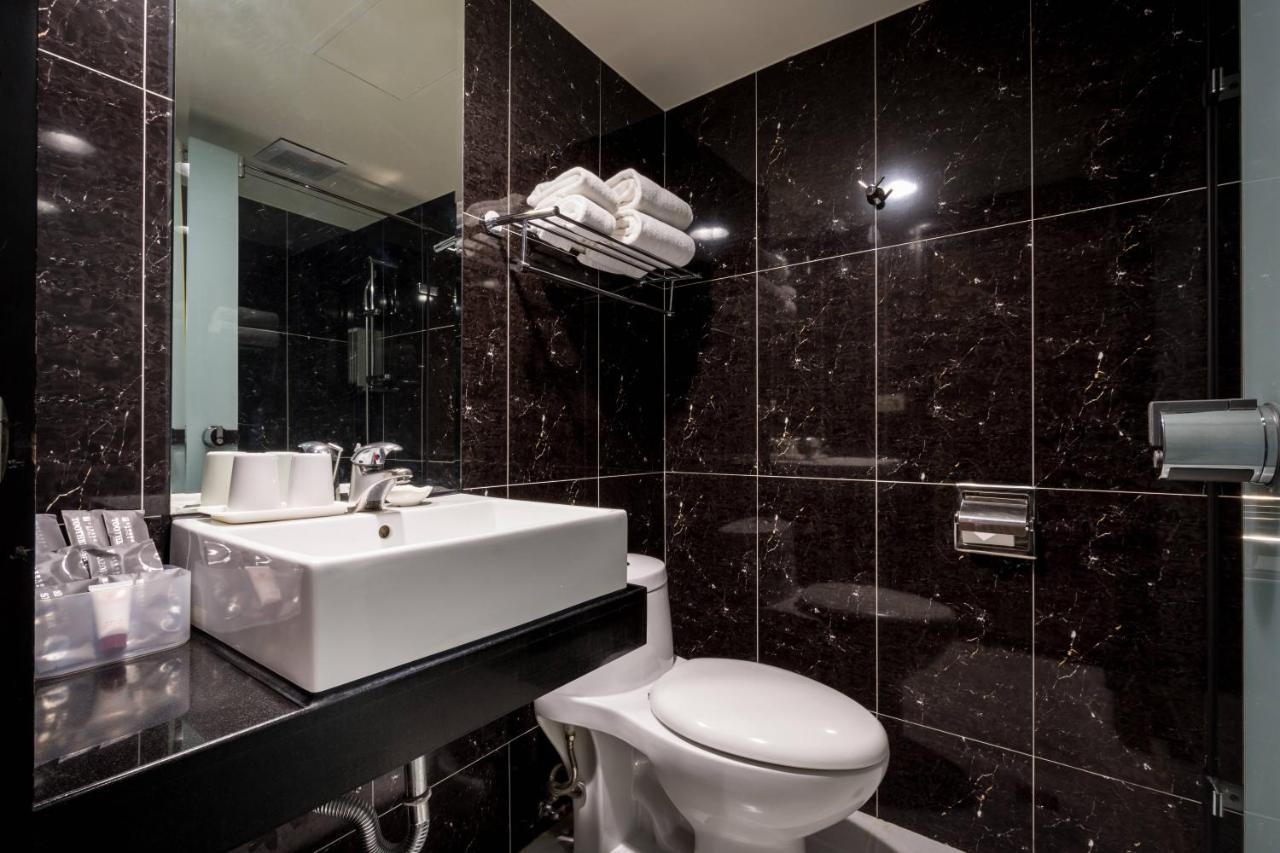 台北碧瑤飯店 B Hotel 3*