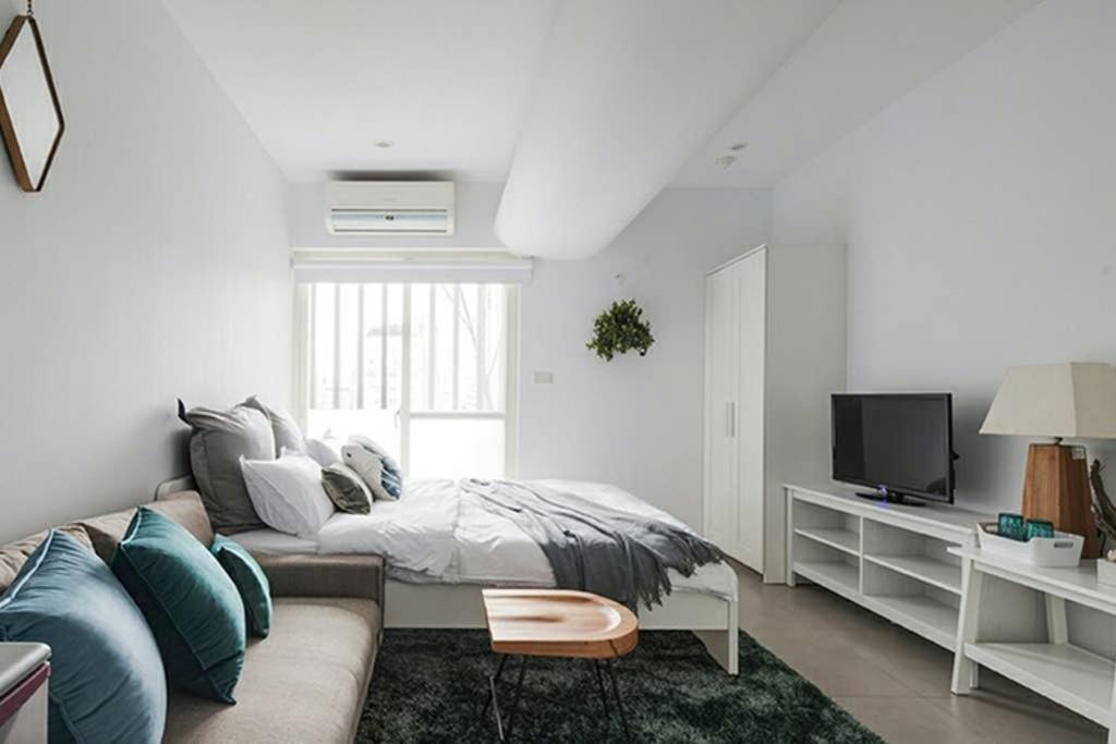 Apartemen 台北車站全新高樓層6人獨立三房，皆獨立衛浴，可清楚看101（捷運站步行5分鐘） *