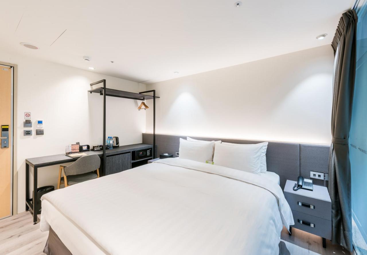 Rf - Zhongxiao Hotel Taipei