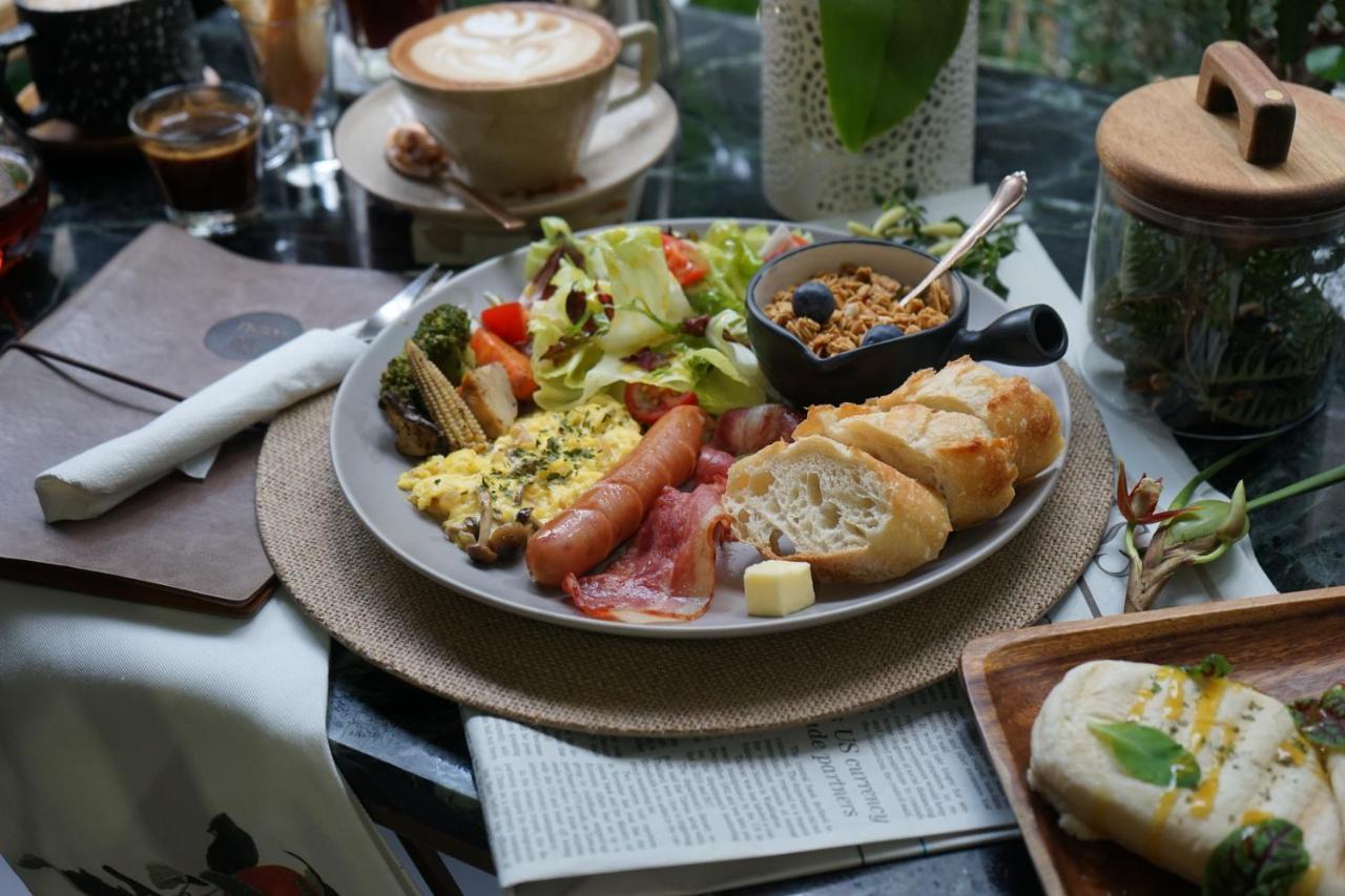 Hotel Nihao Cafe 3*
