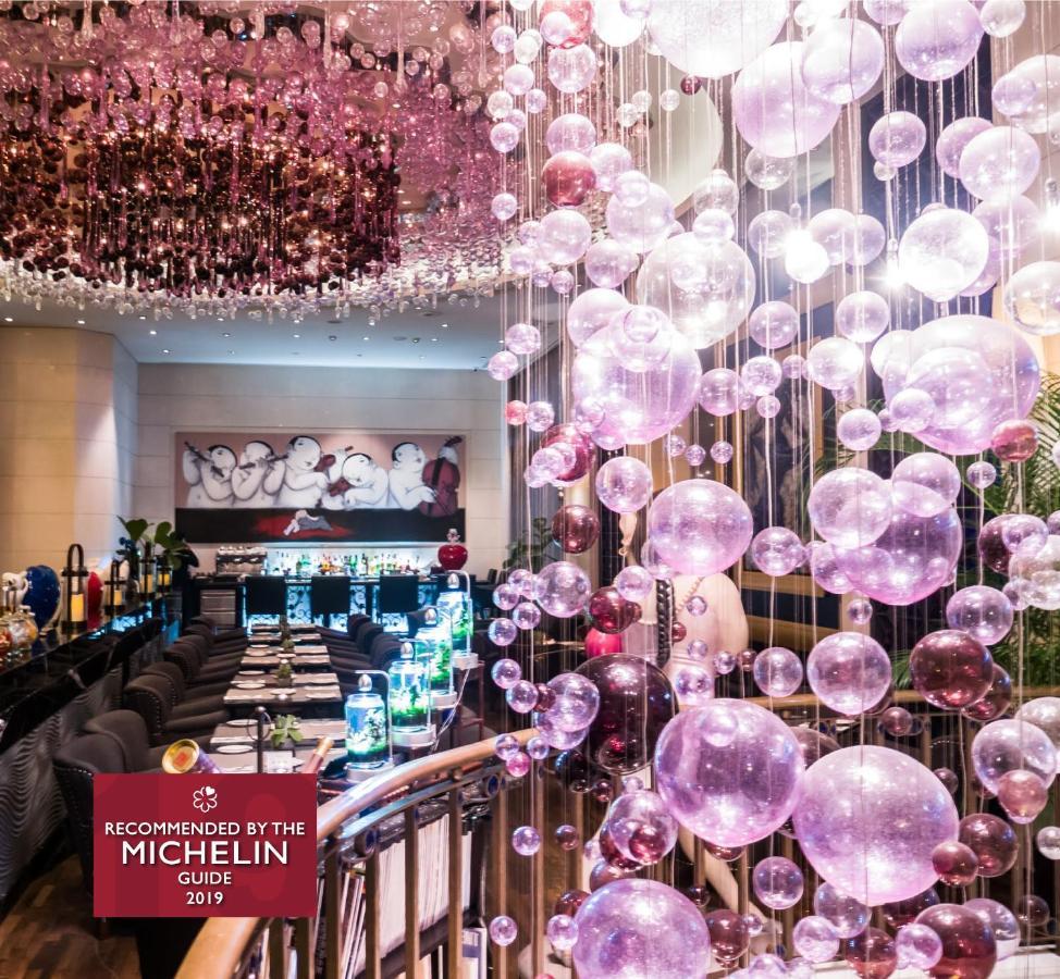 Eclat Hotel 5*