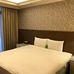 Good Life Hotel - Chunlai