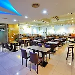 Walker Hotel - Sanchong