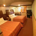 Ti Hwa Hotel