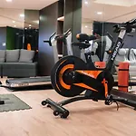 Hub Hotel - Songshan Airport Branch