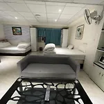 Ez Stay Hotel