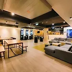 Meeting Mates Hostel