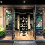 Dolamanco Hotel