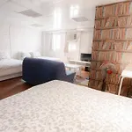 Taipei Station Alan\'S Homestay