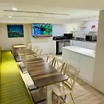 Apause Inn