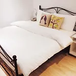 4Plus Hostel