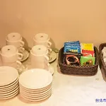 Discovery Motel - Yanping