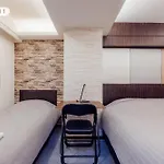 Comfy & Central 2B1B, Sleeps 5, 3Min To Daan Mrt 舒適市中心 2房1衛 睡5人 3分到大安站