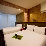 Starry Night Hotel