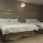 Bayman Hotel