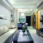 Xinyi Boutique
