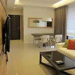 Xinyi Boutique