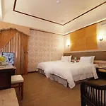 Pink Lotus Hotel
