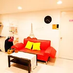 Tea House Homestay