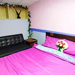 Tea House Homestay