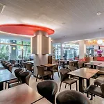 Taipei Teacher\'S Hostel