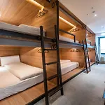Bouti City Capsule Inn