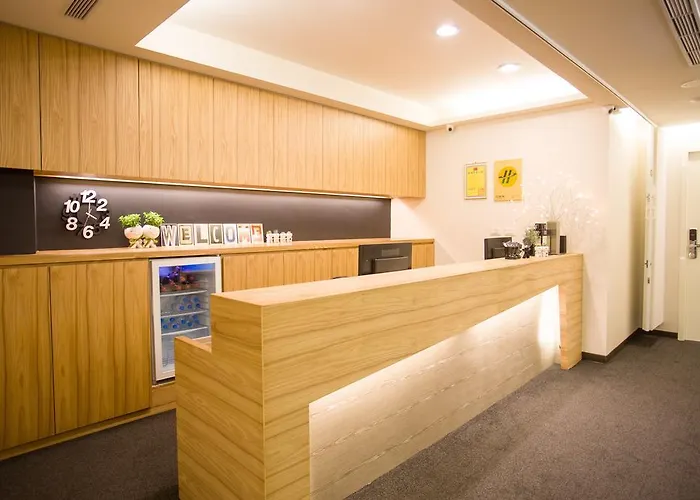 Fun Inn Taipei Hostel