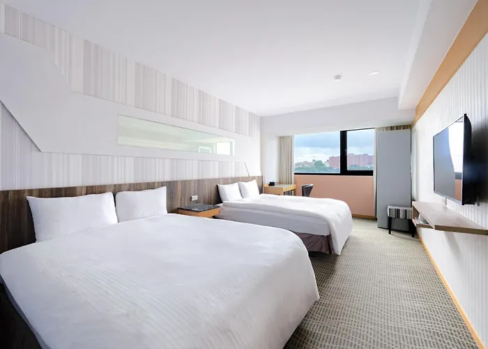 Sunny Hotel