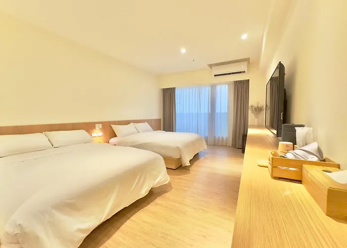 Brown House Hotel - Taipei Main Station