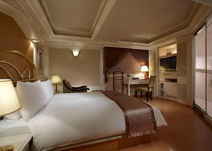 Hope City Fushing Hotel