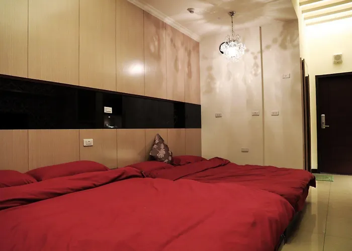 Q Square Apartment