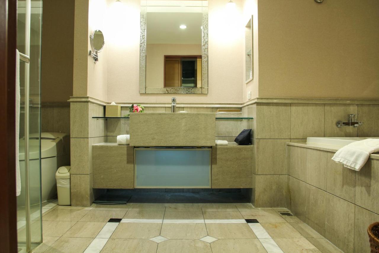 Hotel Capital 4*