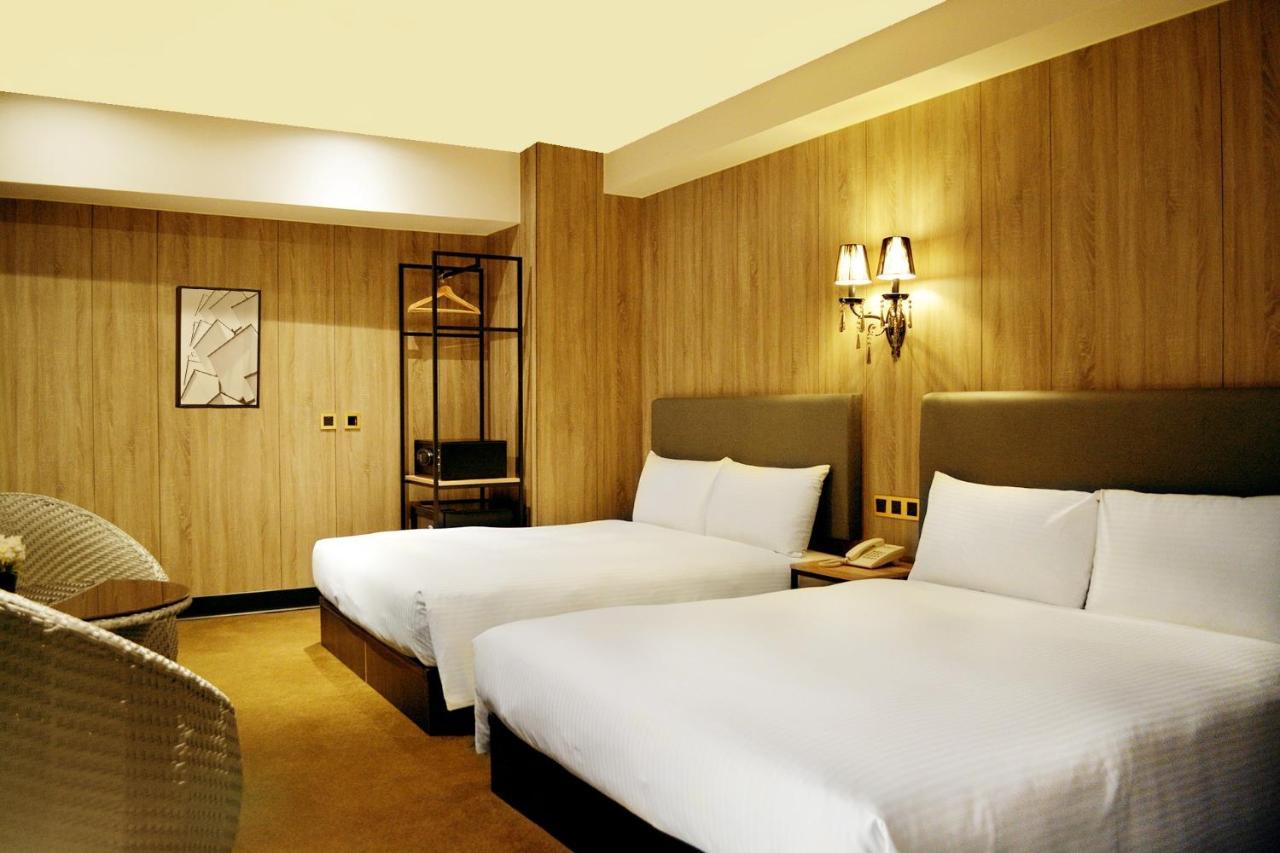 Hotel Heroes Square Taipei